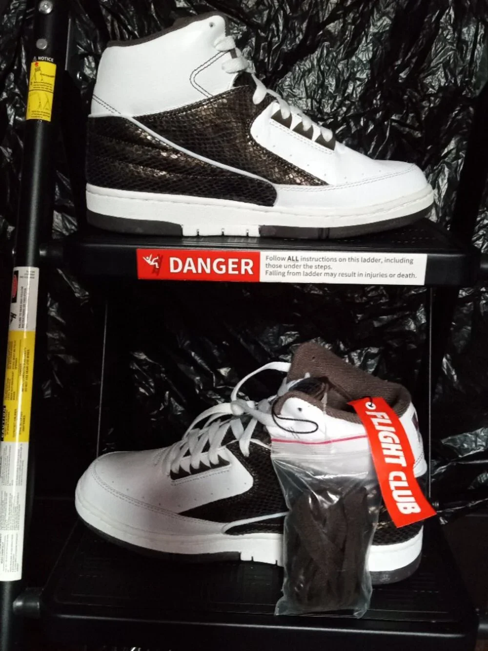 NWT Nike Air Python White Baroque Brown Mens 7 w/Box (READ)